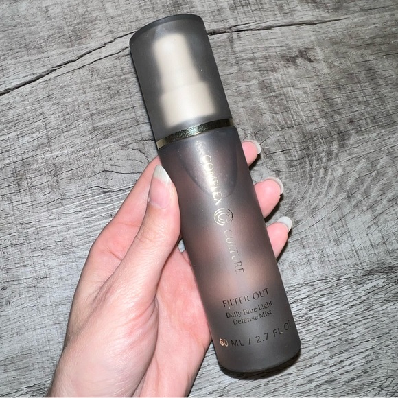 Complex Culture Filter Out Daily Blue Light Defense Mist - Picture 2 of 3